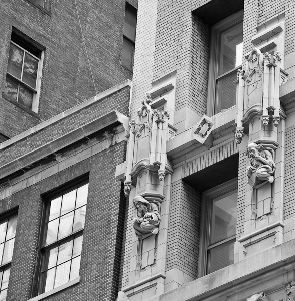 BleakWorld's tweet photo. Next time walking around in the city try looking around and up at the architecture, lots of Gargoyles in the city. http://t.co/uZOmUwag