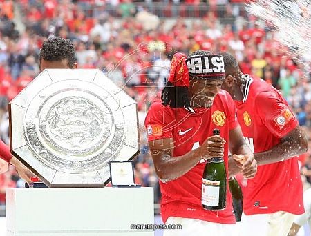 NaniUpdate's tweet image. 