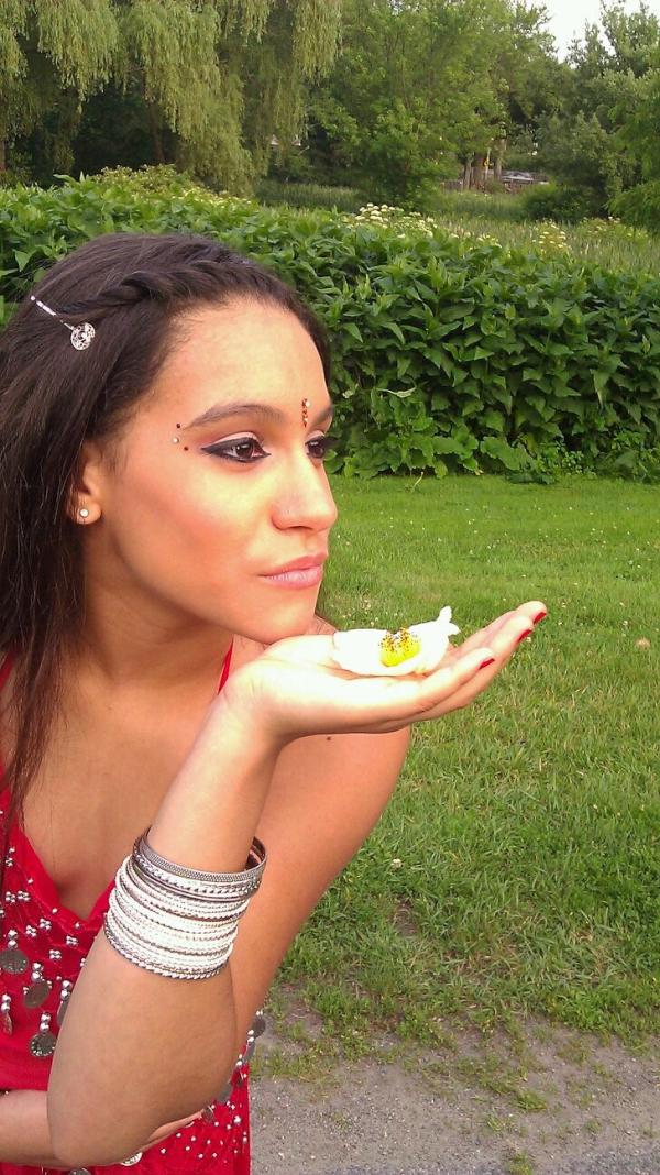 MakeupbyRose's tweet photo. indian look http://t.co/YOCrSfdo