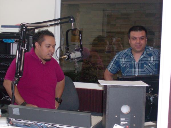 lainvasora977's tweet photo. Bienvenidos a La Invasora 97.7! http://t.co/Ob0Aopll