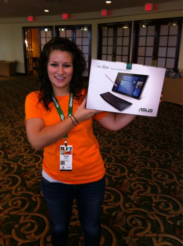 iQmetrix's tweet photo. Tweet this "I'm attending the @iQmetrix 2011 Wireless Summit Oct. 16-18 in Miami! #DeliverWOW" to win this tablet: http://t.co/H2r6D4CC