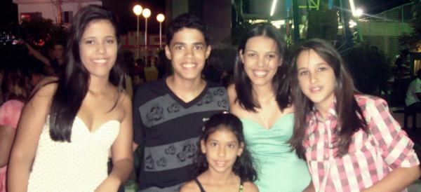 felipeasousa_'s tweet photo. Festa do rosário--->> http://t.co/WiDPsxDf