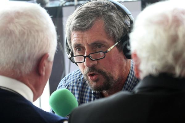 Charlie Bird in action in Letterkenny (credit: Glen McIntyre, Donegal Democrat)