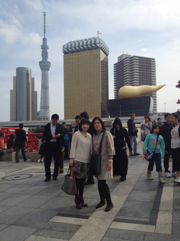 Kikuchan_'s tweet photo. 麻子と香奈ちゃんとあゆみのダンスパフォーマンスを観に浅草へ💃 http://t.co/HBhvAj5u