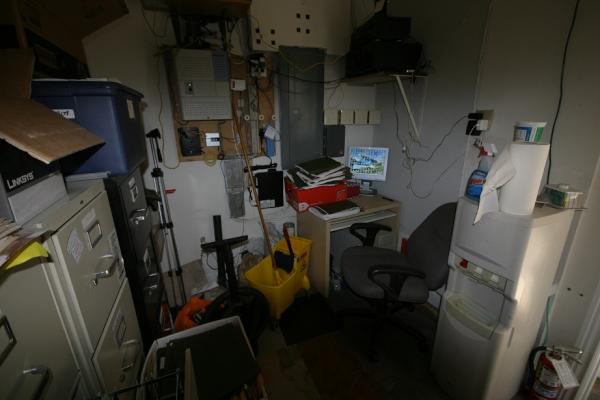 therealelie's tweet photo. Yes I work in a storage closet :( #worstoffice Please help me see the light of day again! http://t.co/pWTBiTQf