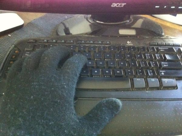 willwashburn's tweet image. I code with gloves on #brogrammer #whoneedsheat #deargodimcold