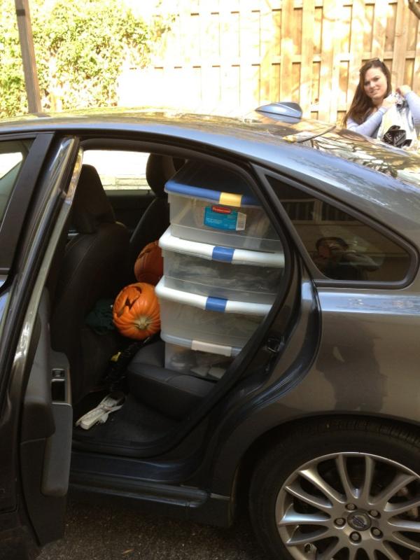 ashparo's tweet photo. Get ready, a car packed with Halloween is being delivered to the Clybourn Kids @AaronJGertz @tomsinram @madgicalpaulo http://t.co/bWN0IYyC