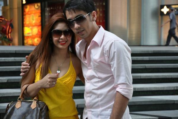RealMilagring's tweet photo. Daddy Nicko <3 http://t.co/LwZdMIVq