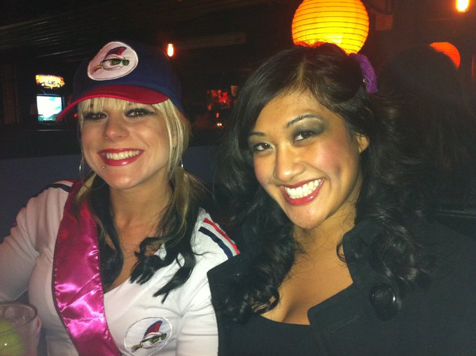 The sexy Satheara Sin joins the hot lady orgy!!! Nothing like an ultra erotic burlesque dancer with giant