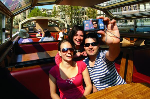 Profiteer vanaf nu ook van 20% korting op de Canal Company Hop on Hop off rondvaarten met je Horeca Nederland Pas! #KHN