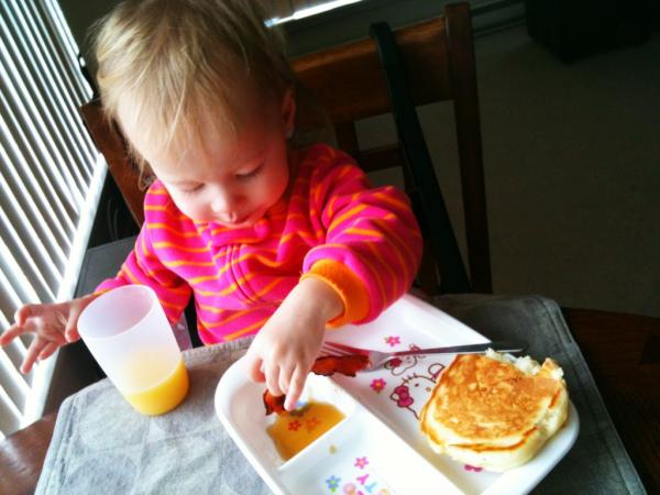 tinierbites's tweet photo. I much prefer maple syrup on my bacon than on my pancakes. http://t.co/CDh3ErLO