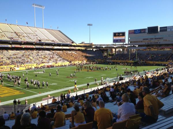 icemma751's tweet photo. Let's go devils http://t.co/BeRnLrZP