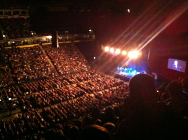 Bendps's tweet photo. Rick Astley! Never gonna give up! http://t.co/bVP5vcSB