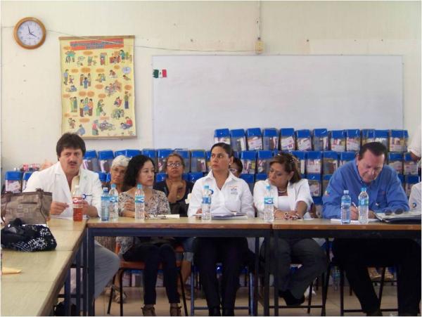 IsssteJornadasC's tweet image. En Audiencia Pública de Cihuatlán se autorizó personal de enfermería para la atención en La Huerta, Jalisco.