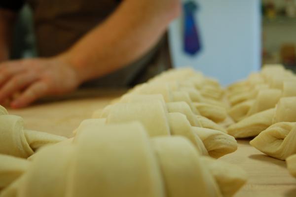 LoicRestaurant's tweet image. Flaky and buttery croissant anyone? Fresh out of the oven
loicrestaurant.com