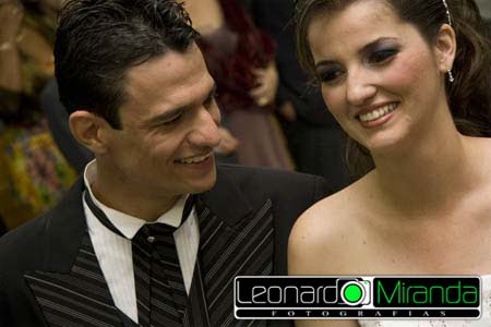 thiago_ocosta's tweet image. @pregadorluo olha ai a foto do #Casamento que o noivado foi no meio do seu show em gtba do @prjulianoibr e da #Daisa