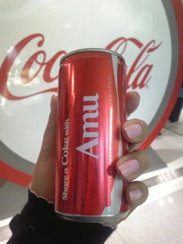 sumire_violet's tweet photo. @amu2525 あむたんーーーこれwwwもらったwwwオーストラリアでコカ・コーラEVENTwww http://t.co/vdSv3oeJ