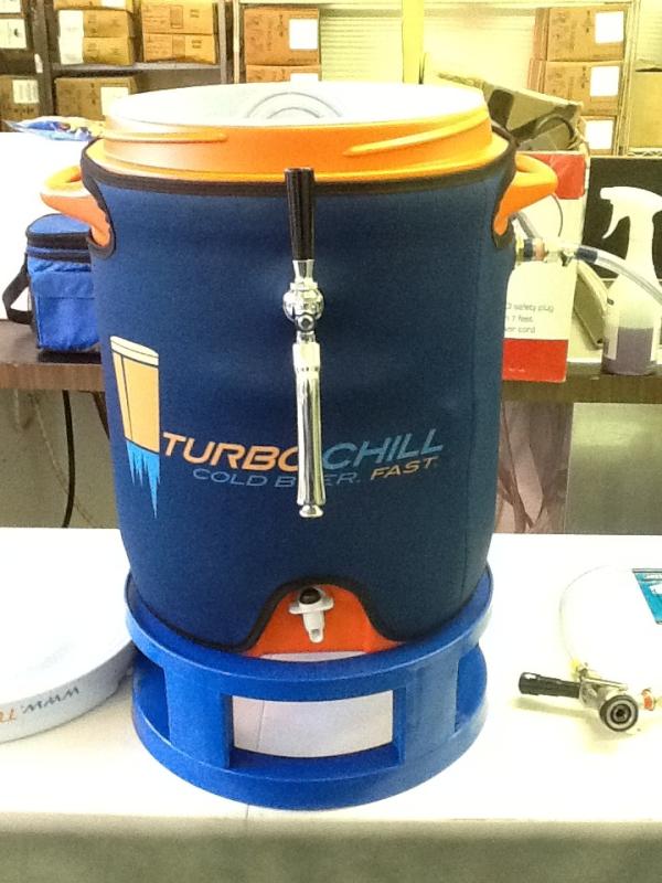 360beverages's tweet photo. We got the new turbo chill beer cooler into today and it pours cold and fast!!!! http://t.co/vihy4l3S