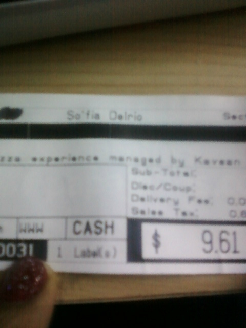 lunapersuasion's tweet image. PIZZA BALLIN ! Lolx . #iNEFFECT !