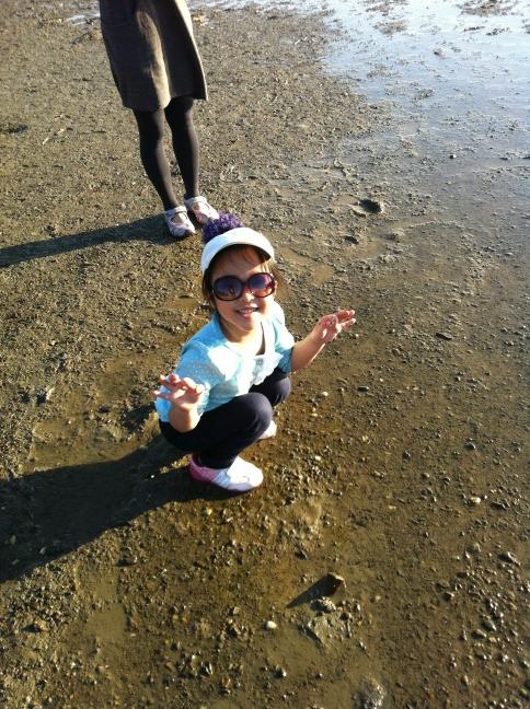 mlogue76's tweet photo. @darkdniper 남당항에서 양손에 망둥이, 게 http://t.co/BDq0ktbi