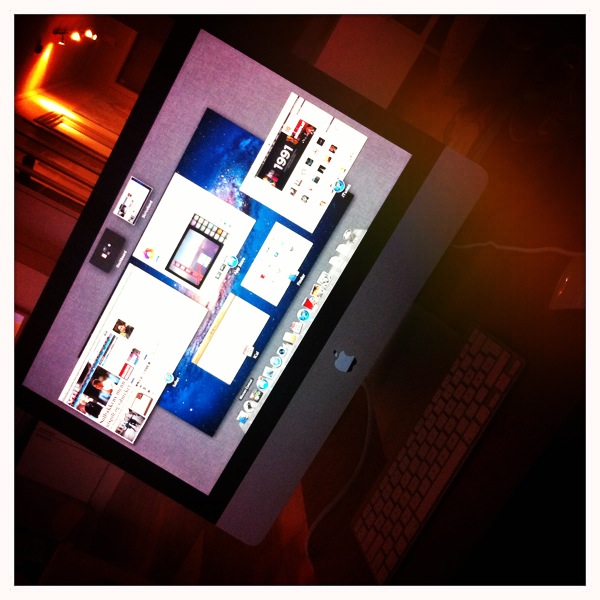 karitorgersen's tweet photo. Installert splitter ny iMac og oppgradert iPhone. Effektiv lørdag http://t.co/b1HrQneg