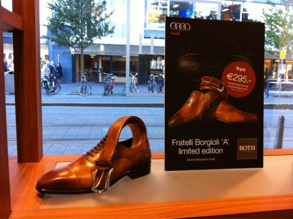 AutoHoogenboom's tweet image. Handgemaakte #Borgioli schoenen speciaal voor #Audi en #Autohoogenboom. Exclusief verkrijgbaar bij #BothRotterdam.