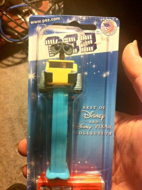 shadowzen's tweet image. My girlfriend knows me pretty well.