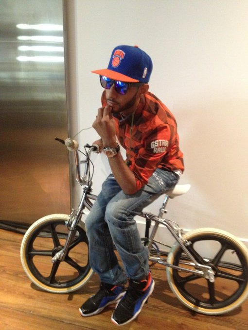 Watch SWIZZ BEATZ's leaked NSFW photo on TwXstars