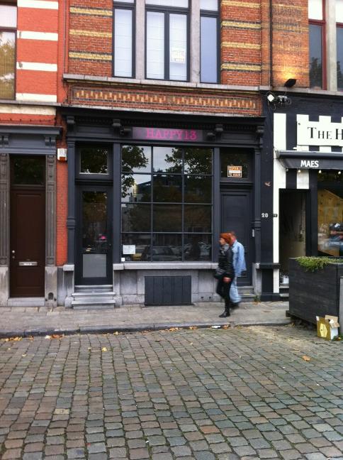 renederhy's tweet photo. Derhy in Antwerpen belgium http://t.co/8icxIIPl