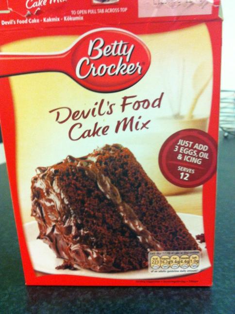 dannimcveigh's tweet photo. Chance is me being 100 stone by Xmas??? http://t.co/Ov5rhQ22