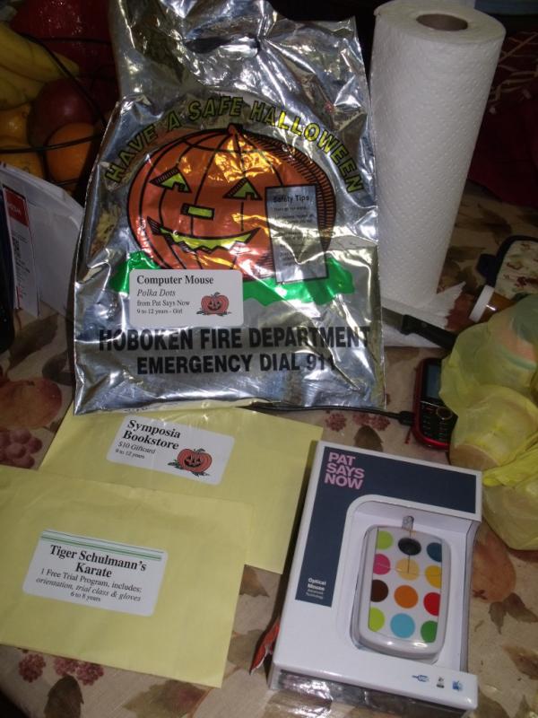 Had a great Halloween. The kids ended up winning at Halloween contest :) Giftcards & computer "gear"