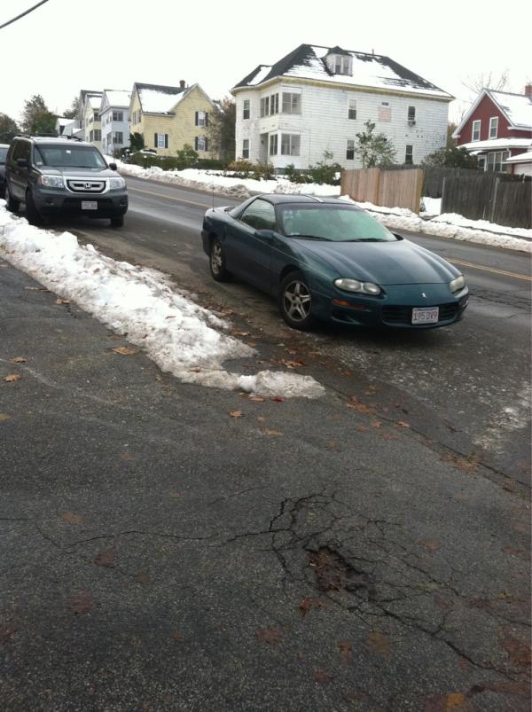 meganlynch13's tweet image. So who let Stevie Wonder park on College Street? #ParallelParkingFail