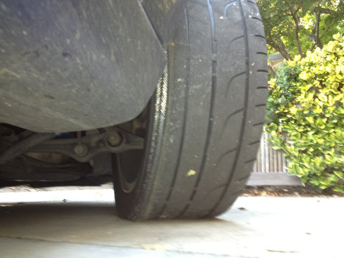 This is why I'm not at the office today. Pretty sure tires are not supposed to look like this! http://t<a href="/tag/mozfest"class="tags"><span>#mozfest</span></a>