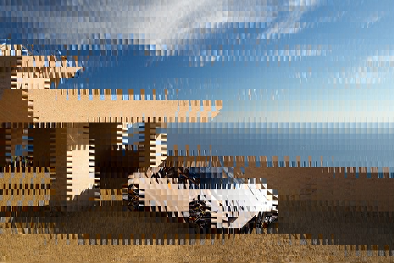 Watch SWIZZ BEATZ's leaked NSFW photo on TwXstars