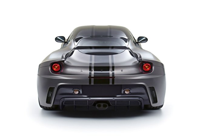 Watch SWIZZ BEATZ's leaked NSFW photo on TwXstars