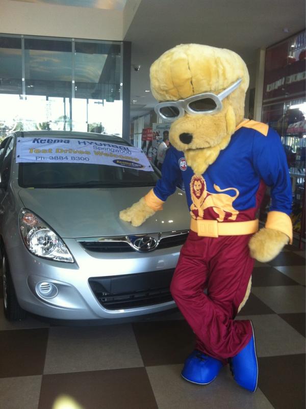 brisbanelions's tweet photo. #LIONSCOMP Bernie is here and waiting for the winners of the 4x #IRS2011 tickets for Friday night!! http://t.co/x2kEVLEg