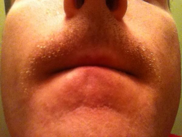 mur_ray's tweet image. #Movember day 3 ... Stubble coming in nicely. #pushbroom outline is now here.