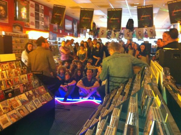 aidanbartlett's tweet photo. Smoke and Lasers at an in-store haha http://t.co/yGlmB4PR