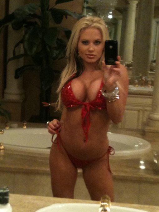 #FriskyFriday #playboy Love Ya xoxo http://t.co/ARdhvXzm<a href="/tag/friskyfriday"class="tags">#FriskyFriday</a><a href="/tag/playboy"class="tags">#playboy</a>