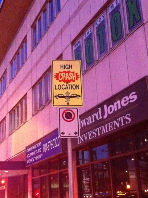 jileblanc's tweet image. Random road sign seen in Vancouver #yvr yesterday, didn't know this one existed!? #randomsigns