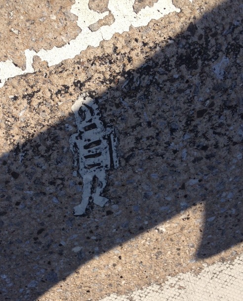 vinv's tweet photo. Have you seen this man? http://t.co/hCanQ3Ll