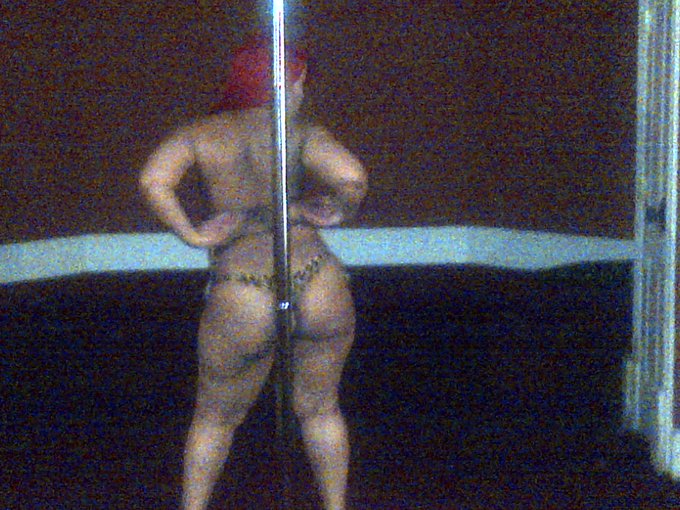 Watch LUSCIOUS LOUIS's leaked NSFW photo on TwXstars