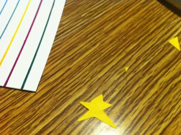 kat_szabs's tweet image. Hey artistic people — how do you draw a star that actually looks like a star? #notatrickquestion