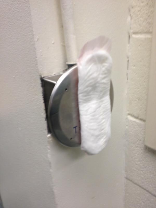 tashaahugh's tweet image. @omar_ion what the fuck happens at this schoool #gbcproblems