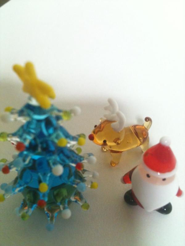 oz_my's tweet photo. 小さなXmas見つけた♪ http://t.co/kINWBRJD