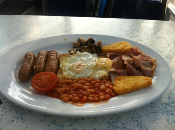 Bendps's tweet photo. Grub before we hit the road jack! http://t.co/vD09NnjE