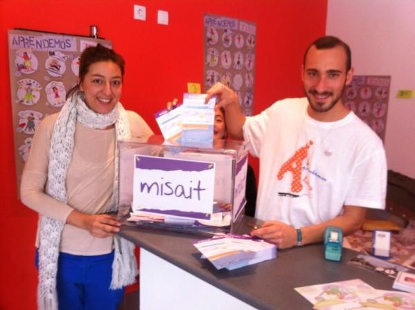 misait_es's tweet photo. El equipo de @misait_news saluda desde el #congreso #AprendemosTodos a todas las personas que han participado! :) http://t.co/n1YiR3wU