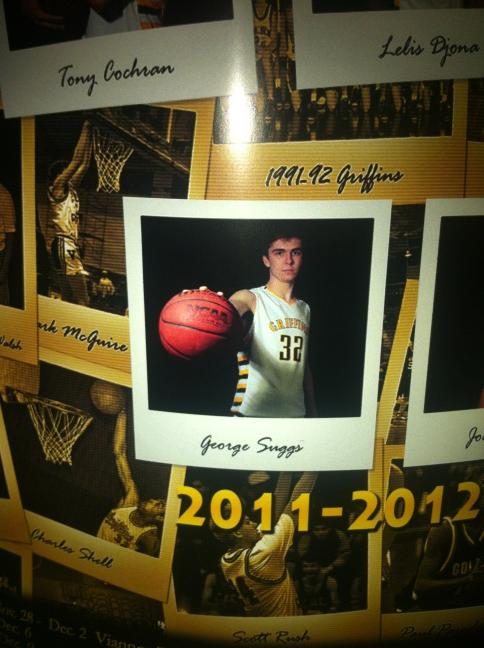 its_a_parTAY's tweet image. @ThatSuggs lookin goooooood #bballstar 🏀🌟