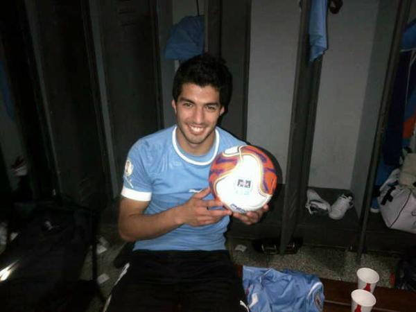 yonathanviera's tweet photo. Que lujo es oriental arriba la celeste carajo!!!!!! http://t.co/alobdtqD