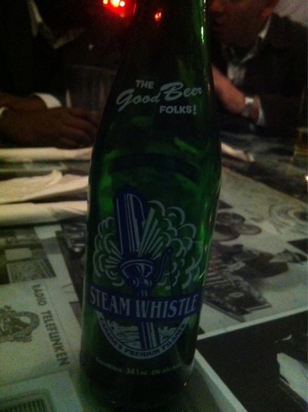 BrianBlatnicki's tweet image. After a great (but long) day at #DIG11 nothing like a cold...#VIPAfterParty